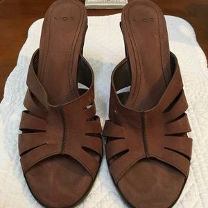 V.O.Z brown suedes leather slides Size 9.5